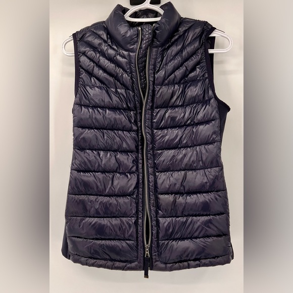 GAP Jackets & Blazers - NWOT GAP Womens Small Puffer Vest Metallic Blue Full Zip Pockets Stretch Panels